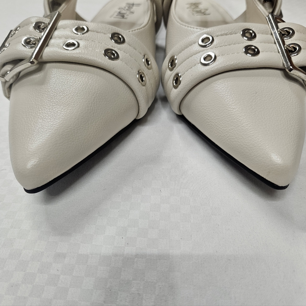 Corkys Hey Girl On The Prowl, Ivory Silver Buckle Size 9, NWOT Flats Balletcore - Picture 4 of 9